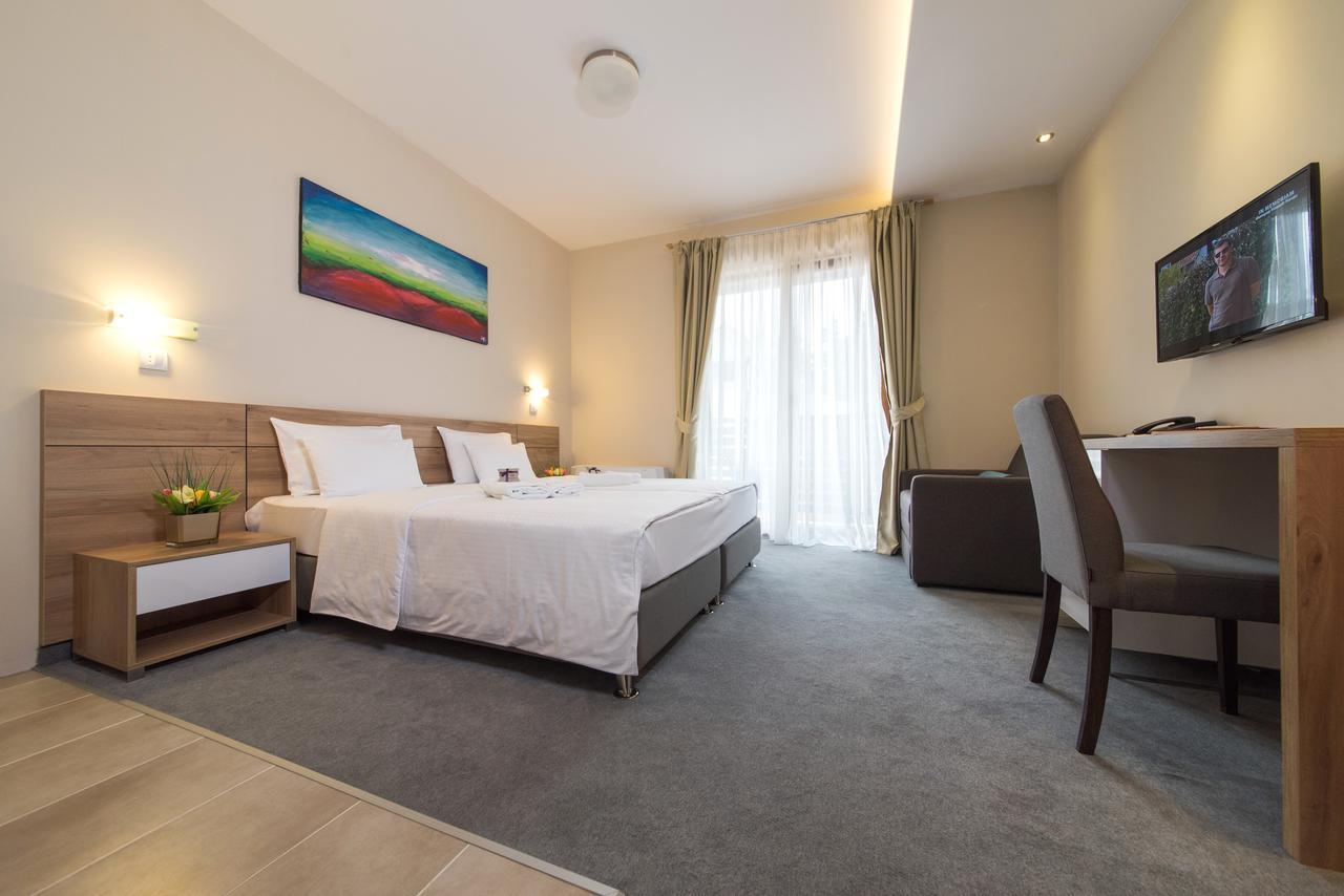 زلاتيبور Hotel Mons المظهر الخارجي الصورة